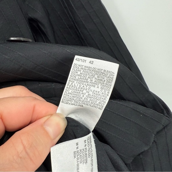 Max Mara Made In Italy Vintage Pinstripes Retro Black Long Jacket Size USA 8 - Picture 8 of 12